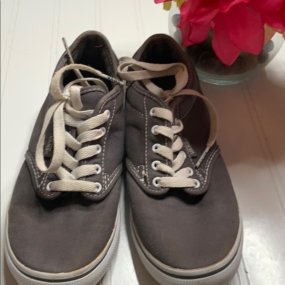 Vans Gray Sneakers - Sz 6